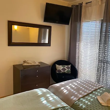 Apartment House Amendoeiras , Moura