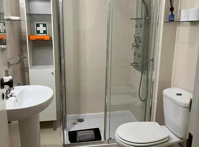 House Amendoeiras , Moura *