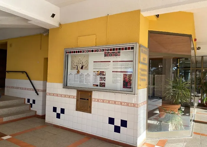 House Amendoeiras , Moura *